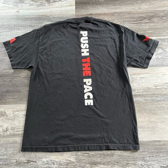 2000s Black WWE The Rock Soldier‎ Push the Pace B2A Team Bring It Mens L T-Shirt - Picture 2 of 8